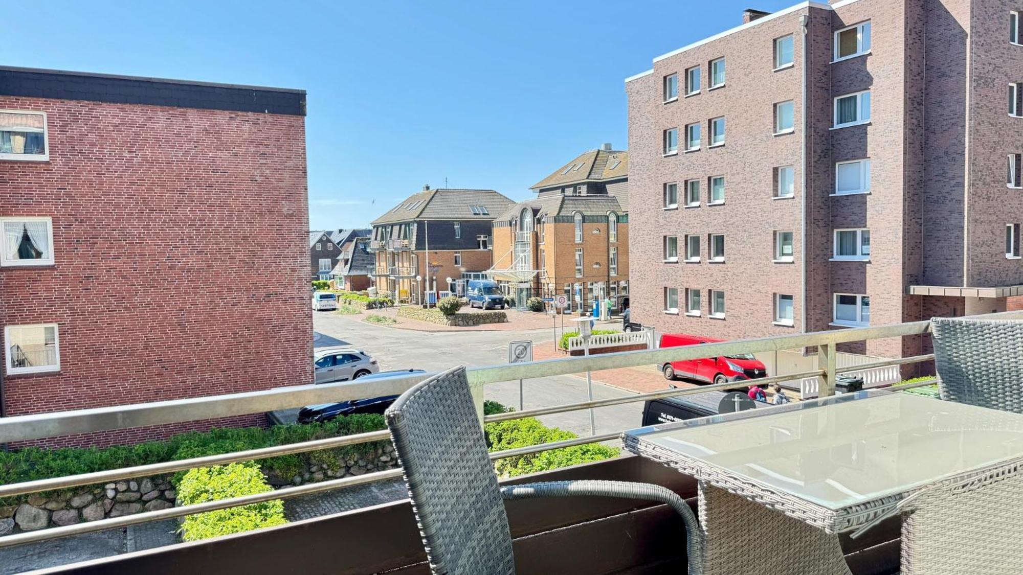 4-10, Friedrichstrasse 35 -sehr Strandnah Mit Sonnigem Suedalkon, 2 Apartment Westerland